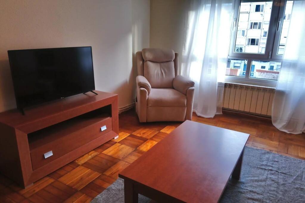 Amplio Piso Cerca De La Playa Apartamento *